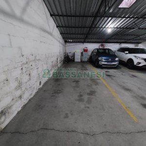 Apartamento com 82m², 2 dormitórios, 2 vagas, no bairro Kayser em Caxias do Sul para Comprar