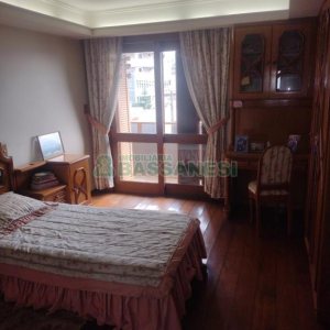 Apartamento com 259m², 4 dormitórios, 2 vagas, no bairro Pio X em Caxias do Sul para Comprar