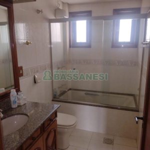 Apartamento com 259m², 4 dormitórios, 2 vagas, no bairro Pio X em Caxias do Sul para Comprar