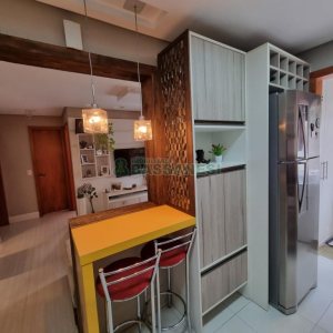 Apartamento com 63m², 2 dormitórios, 1 vaga, no bairro Marechal Floriano em Caxias do Sul para Comprar