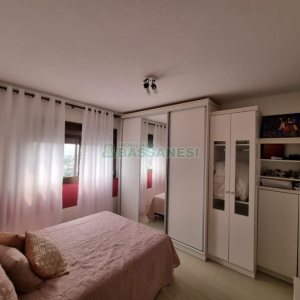 Apartamento com 63m², 2 dormitórios, 1 vaga, no bairro Marechal Floriano em Caxias do Sul para Comprar