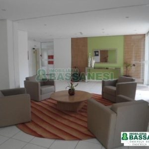 Apartamento com 72m², 3 dormitórios, 1 vaga, no bairro Santa Catarina em Caxias do Sul para Comprar