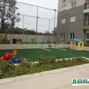 Apartamento com 72m², 3 dormitórios, 1 vaga, no bairro Santa Catarina em Caxias do Sul para Comprar