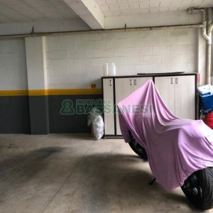 Apto Mobiliado com 90m², 2 dormitórios, 3 vagas, no bairro Charqueadas em Caxias do Sul para Alugar