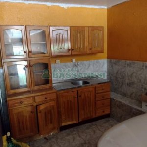 Casa com 228m², 3 dormitórios, 2 vagas, no bairro Panazzolo em Caxias do Sul para Comprar