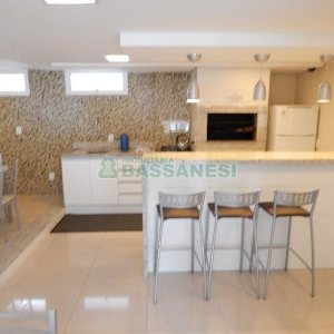 Apto Mobiliado com 82m², 2 dormitórios, 2 vagas, no bairro Villagio Iguatemi em Caxias do Sul para Alugar