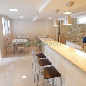 Apto Mobiliado com 82m², 2 dormitórios, 2 vagas, no bairro Villagio Iguatemi em Caxias do Sul para Alugar