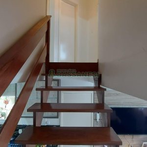 Sobrado com 86m², 3 dormitórios, 2 vagas, no bairro Interlagos em Caxias do Sul para Comprar