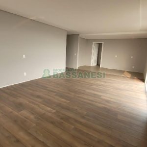 Apartamento com 174m², 3 dormitórios, 3 vagas, no bairro Sanvitto em Caxias do Sul para Alugar