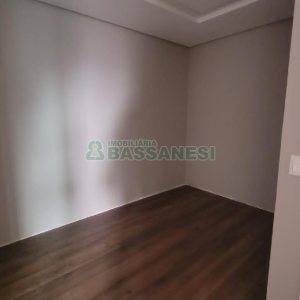 Apartamento com 174m², 3 dormitórios, 3 vagas, no bairro Sanvitto em Caxias do Sul para Alugar