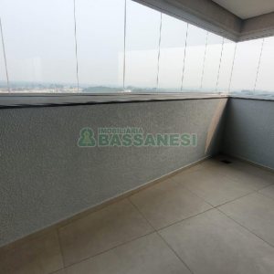 Apartamento com 174m², 3 dormitórios, 3 vagas, no bairro Sanvitto em Caxias do Sul para Alugar