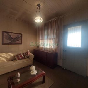 Casa com 450m², 4 dormitórios, 2 vagas, no bairro Lourdes em Caxias do Sul para Comprar