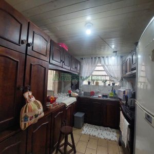 Casa com 450m², 4 dormitórios, 2 vagas, no bairro Lourdes em Caxias do Sul para Comprar