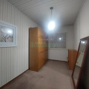 Casa com 450m², 4 dormitórios, 2 vagas, no bairro Lourdes em Caxias do Sul para Comprar