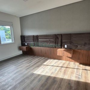 Apartamento com 96m², 3 dormitórios, 2 vagas, no bairro Altos do Seminario em Caxias do Sul para Comprar