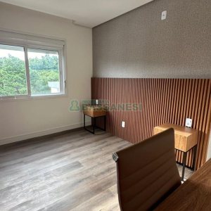 Apartamento com 96m², 3 dormitórios, 2 vagas, no bairro Altos do Seminario em Caxias do Sul para Comprar