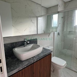 Apartamento com 96m², 3 dormitórios, 2 vagas, no bairro Altos do Seminario em Caxias do Sul para Comprar