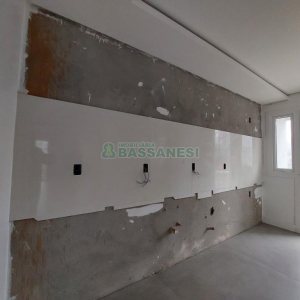 Apartamento com 101m², 3 dormitórios, 2 vagas, no bairro Universitário em Caxias do Sul para Comprar