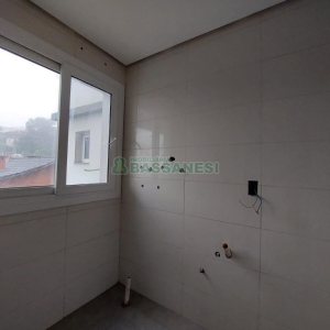 Apartamento com 101m², 3 dormitórios, 2 vagas, no bairro Universitário em Caxias do Sul para Comprar