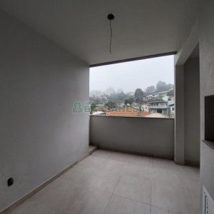 Apartamento com 101m², 3 dormitórios, 2 vagas, no bairro Universitário em Caxias do Sul para Comprar