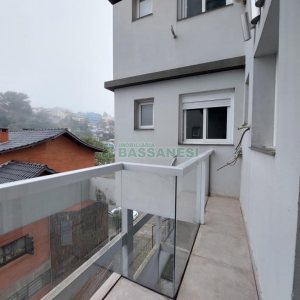 Apartamento com 101m², 3 dormitórios, 2 vagas, no bairro Universitário em Caxias do Sul para Comprar
