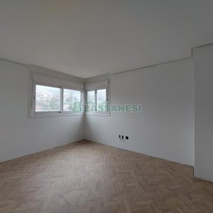 Apartamento com 104m², 3 dormitórios, 2 vagas, no bairro Universitário em Caxias do Sul para Comprar