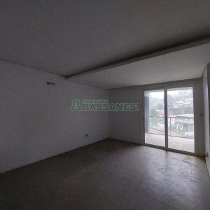 Apartamento com 104m², 3 dormitórios, 2 vagas, no bairro Universitário em Caxias do Sul para Comprar