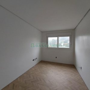 Apartamento com 104m², 3 dormitórios, 2 vagas, no bairro Universitário em Caxias do Sul para Comprar