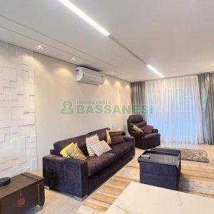 Apartamento com 140m², 3 dormitórios, 4 vagas, no bairro Madureira em Caxias do Sul para Alugar ou Comprar