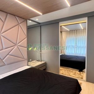 Apartamento com 140m², 3 dormitórios, 4 vagas, no bairro Madureira em Caxias do Sul para Alugar ou Comprar