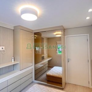 Apartamento com 140m², 3 dormitórios, 4 vagas, no bairro Madureira em Caxias do Sul para Alugar ou Comprar