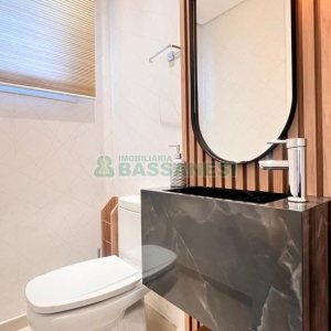 Apartamento com 140m², 3 dormitórios, 4 vagas, no bairro Madureira em Caxias do Sul para Alugar ou Comprar