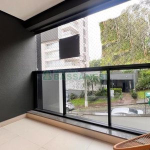 Apartamento com 140m², 3 dormitórios, 4 vagas, no bairro Madureira em Caxias do Sul para Alugar ou Comprar