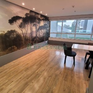 Sala com 30m², no bairro Villagio Iguatemi em Caxias do Sul para Comprar