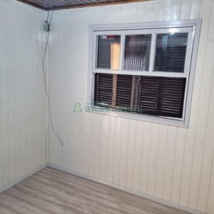 Casa com 63m², 3 dormitórios, 1 vaga, no bairro Esplanada em Caxias do Sul para Comprar