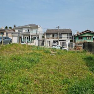 Terreno com 363m², no bairro Santa Lúcia em Caxias do Sul para Comprar
