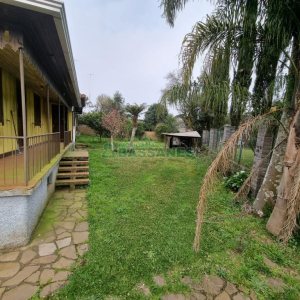 Casa com 100m², 3 dormitórios, no bairro Ana Rech em Caxias do Sul para Comprar