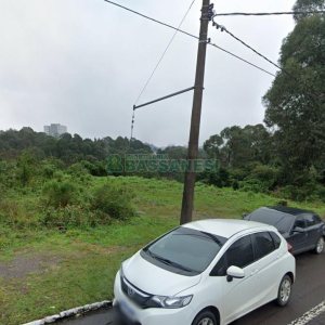Terreno com 360m², no bairro Sanvitto em Caxias do Sul para Comprar