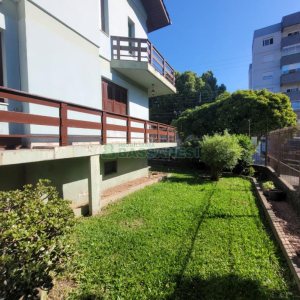 Apartamento com 122m², 3 dormitórios, 2 vagas, no bairro Cinqüentenário em Caxias do Sul para Comprar