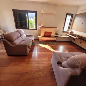 Apartamento com 122m², 3 dormitórios, 2 vagas, no bairro Cinqüentenário em Caxias do Sul para Comprar