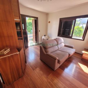 Apartamento com 122m², 3 dormitórios, 2 vagas, no bairro Cinqüentenário em Caxias do Sul para Comprar