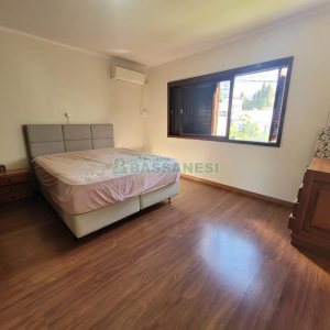 Apartamento com 122m², 3 dormitórios, 2 vagas, no bairro Cinqüentenário em Caxias do Sul para Comprar