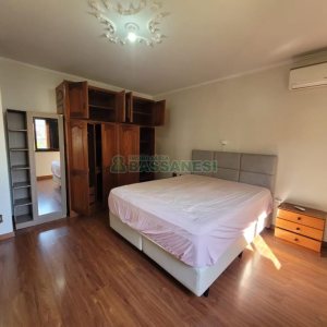 Apartamento com 122m², 3 dormitórios, 2 vagas, no bairro Cinqüentenário em Caxias do Sul para Comprar