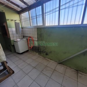 Apartamento com 122m², 3 dormitórios, 2 vagas, no bairro Cinqüentenário em Caxias do Sul para Comprar