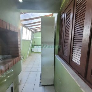 Apartamento com 122m², 3 dormitórios, 2 vagas, no bairro Cinqüentenário em Caxias do Sul para Comprar