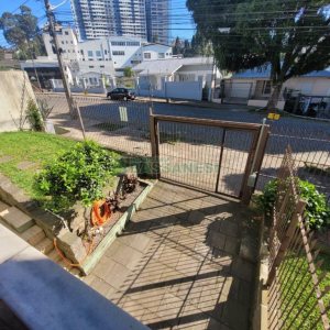 Apartamento com 122m², 3 dormitórios, 2 vagas, no bairro Cinqüentenário em Caxias do Sul para Comprar