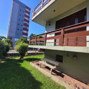 Apartamento com 122m², 3 dormitórios, 2 vagas, no bairro Cinqüentenário em Caxias do Sul para Comprar