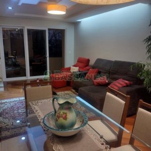 Apartamento com 199m², 3 dormitórios, 2 vagas, no bairro Jardim América em Caxias do Sul para Comprar