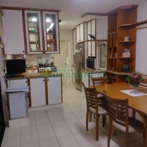 Apartamento com 199m², 3 dormitórios, 2 vagas, no bairro Jardim América em Caxias do Sul para Comprar