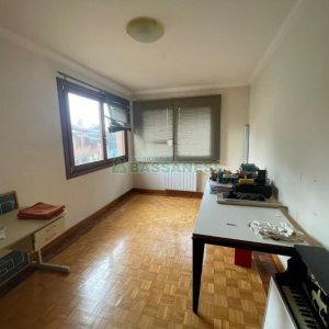 Casa com 337m², 3 dormitórios, 3 vagas, no bairro Bela Vista em Caxias do Sul para Comprar